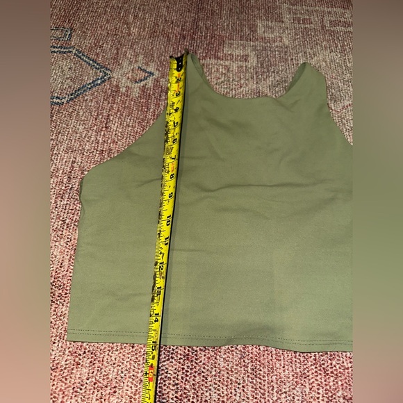 Athleta Sage soft Racerback workout top w/built in bra size large like new - Picture 6 of 10